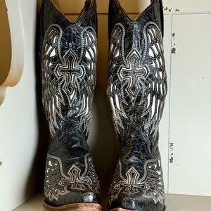 Black and White Embroidered Heeled Boots